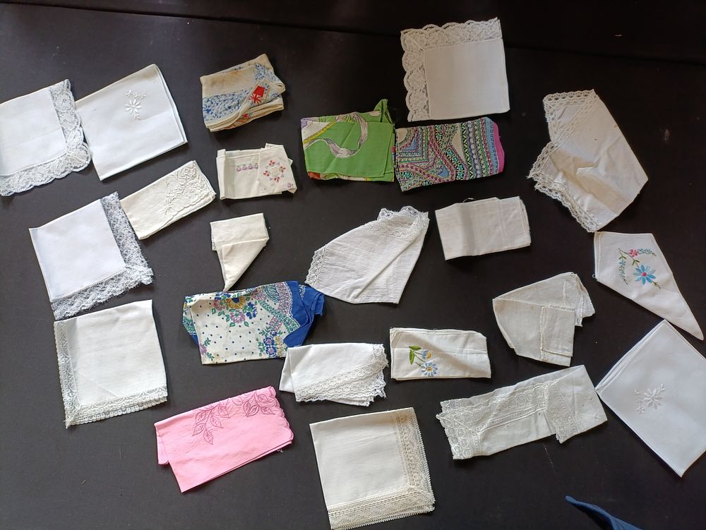 Lot 448: Selection of Vintage cotton handkerchiefs