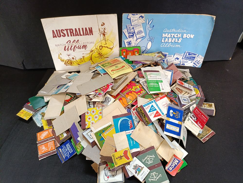 Lot 61: large collection of struck matchboxes including 2 match...