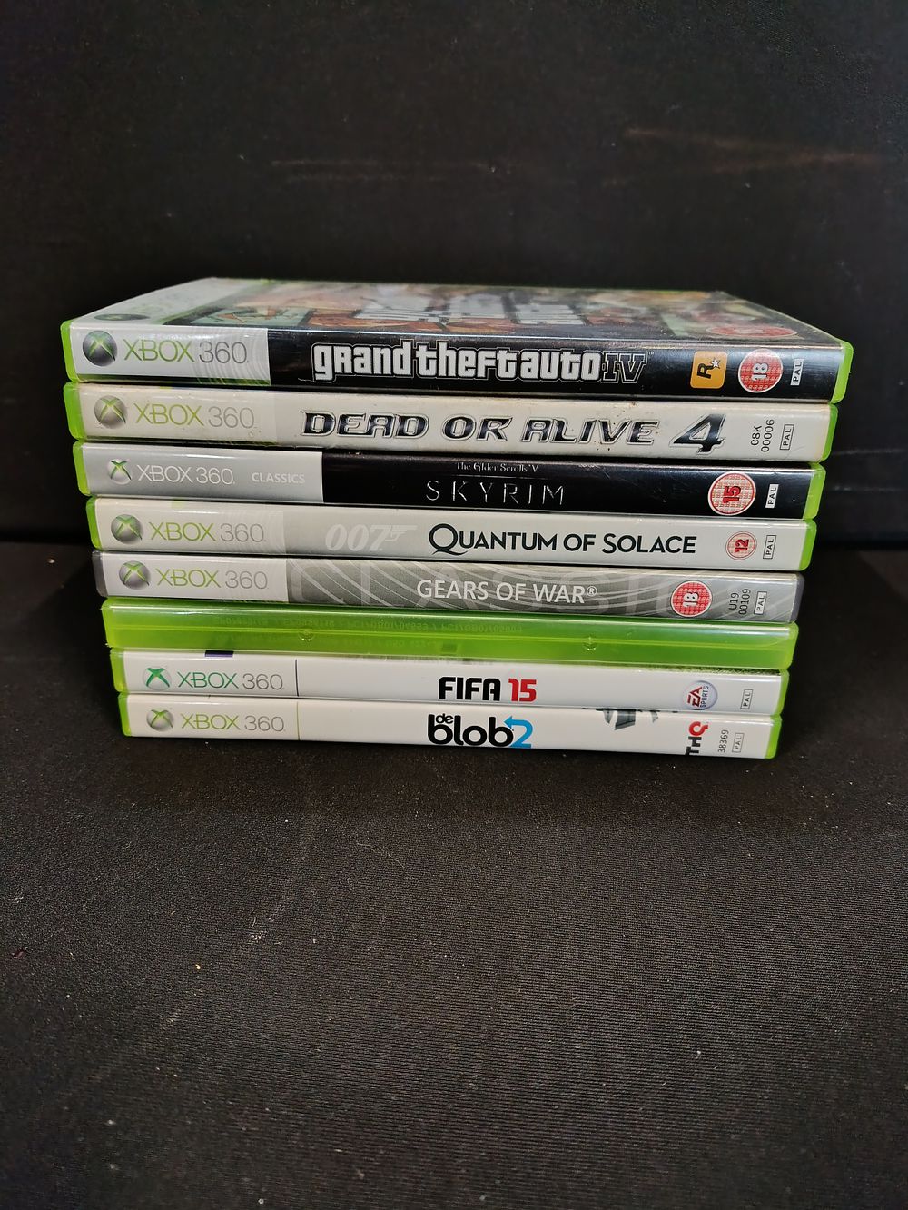 Lot 66: 8 Xbox 360 games including Skyrim, grand theft...