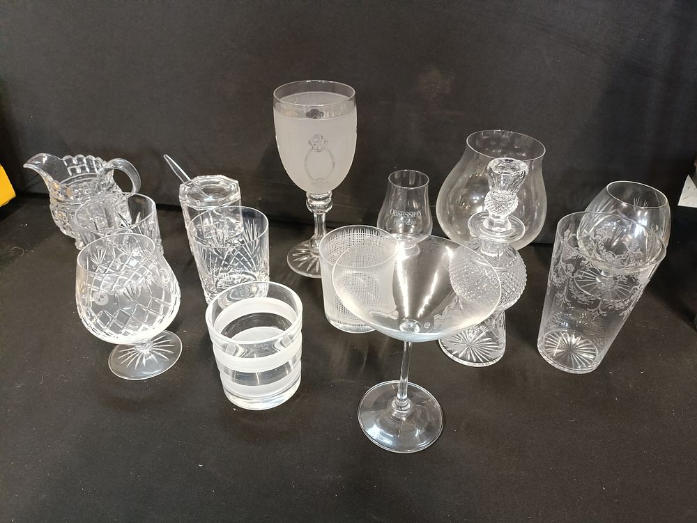 Lot 95: Large selection of glassware including Crystal, Villeroy and...