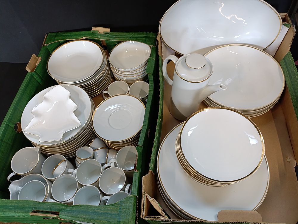 Lot 109: Very large Thomas Germany white and gold dinner...
