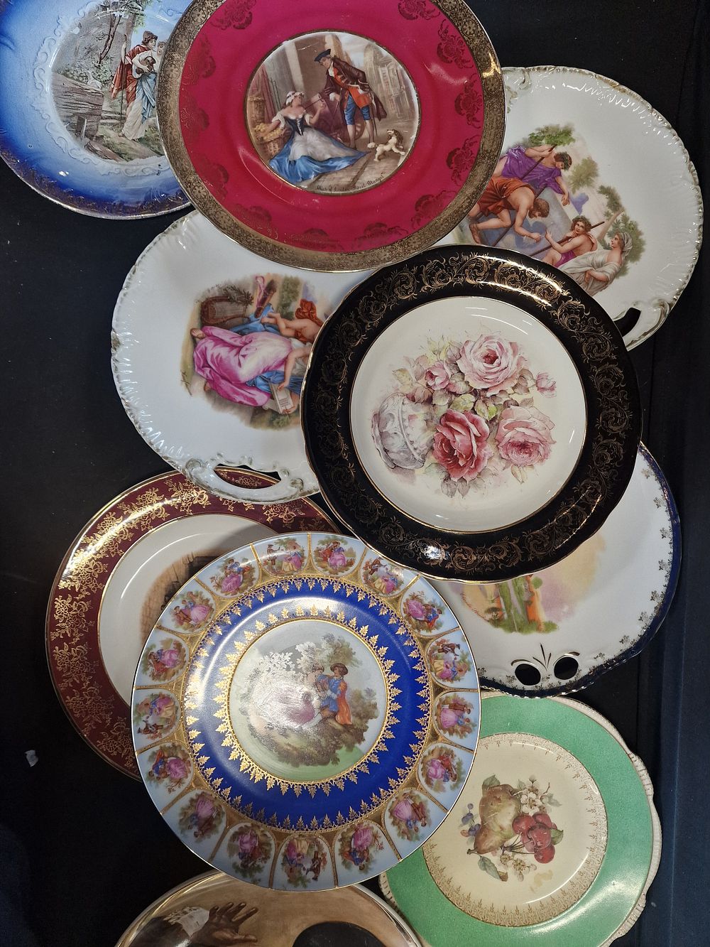 Lot 430: A large selection of collectable plates. Vintage and...