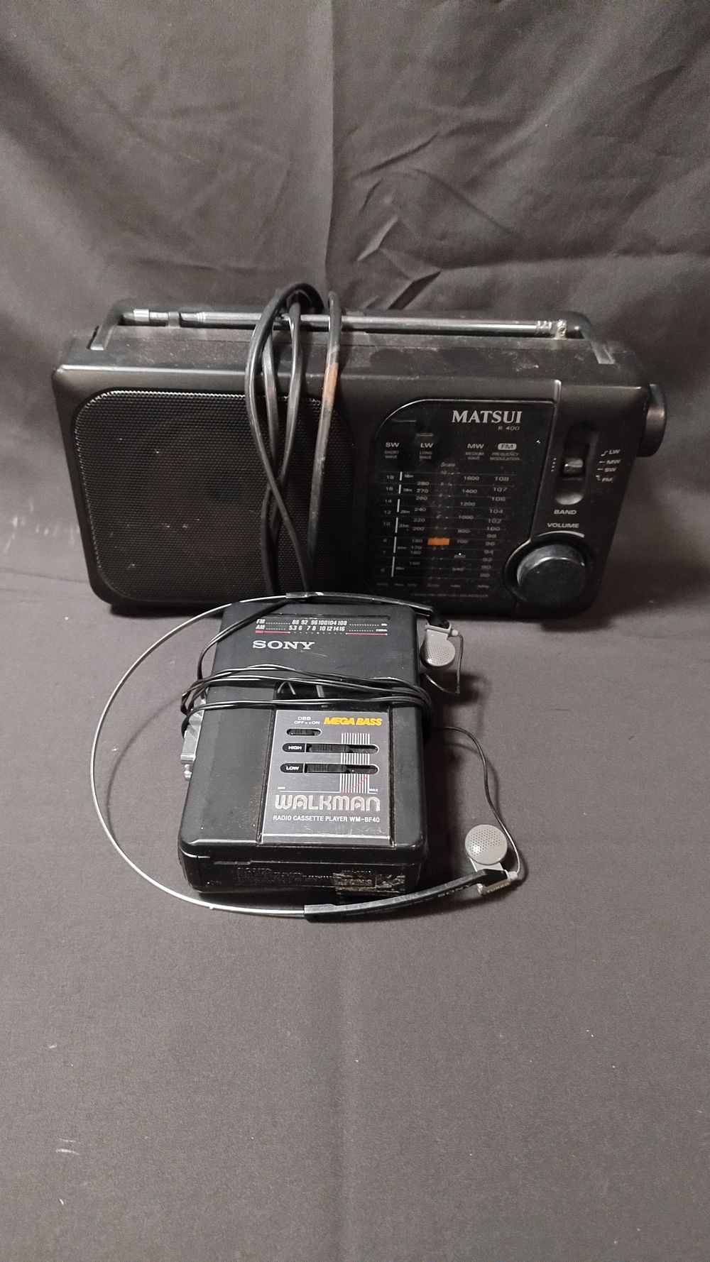 Lot 361: A Matsui 4 wave radio tested and working,...