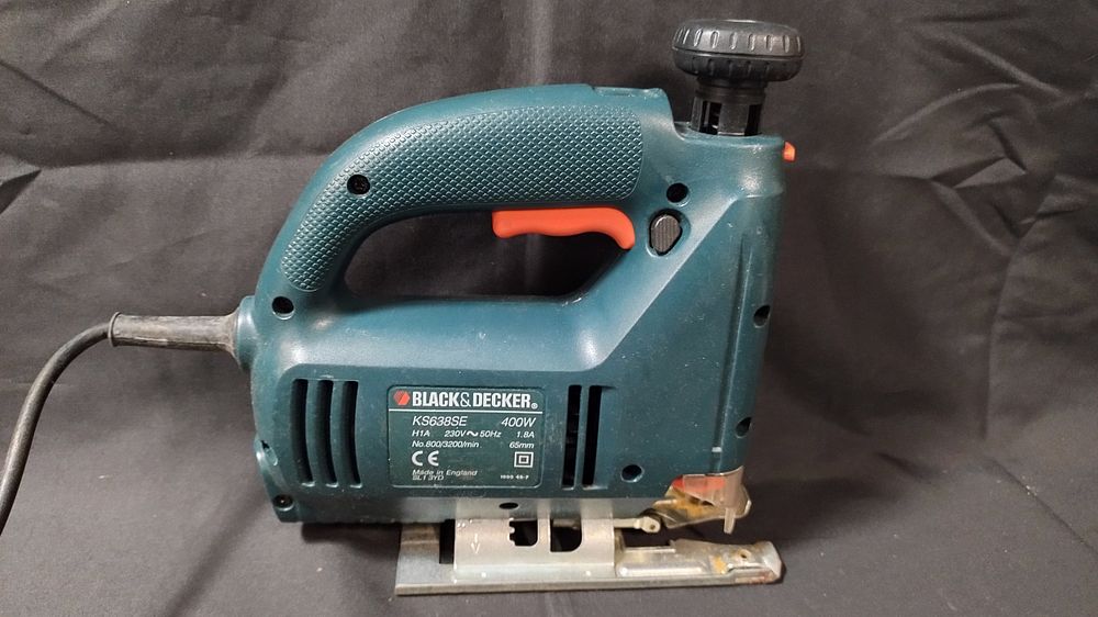 Lot 445: Black and Decker jigsaw KS 638SE