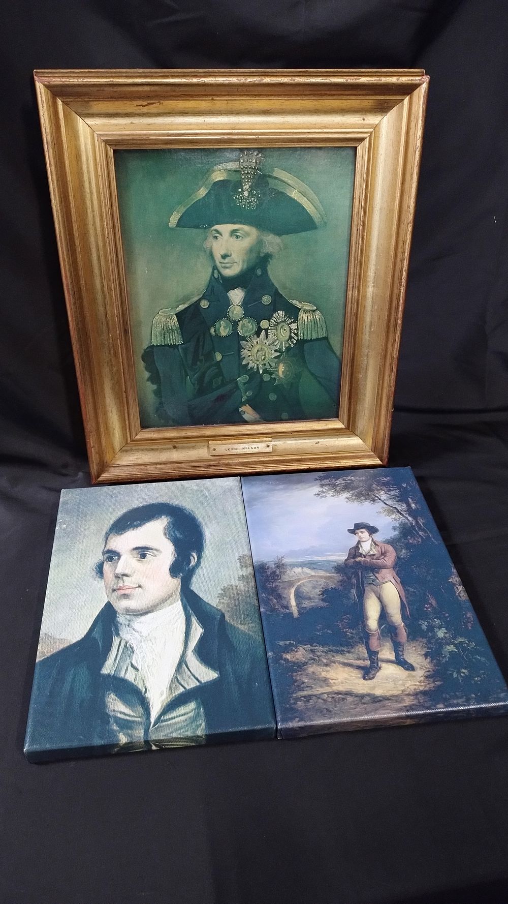Lot 446: Gilt framed picture of Lord Nelson measures approx...