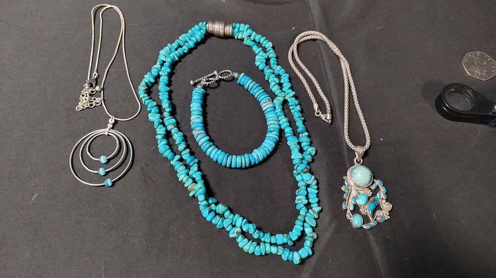 Lot 451: Turquoise bracelet and necklace with Sterling silver clasps,...