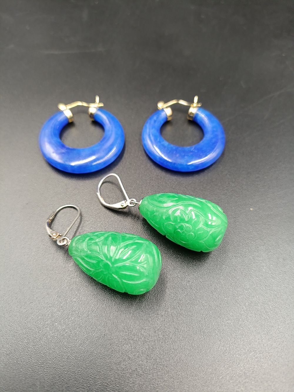Lot 505: 2 sets of stone earrings set in sterling...
