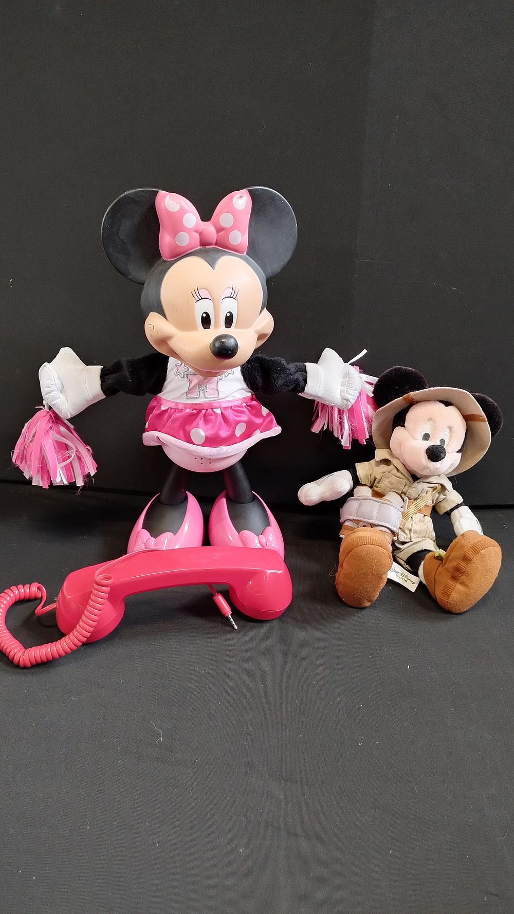 Lot 185: Disney Mickey mouse, and Minnie mouse animated