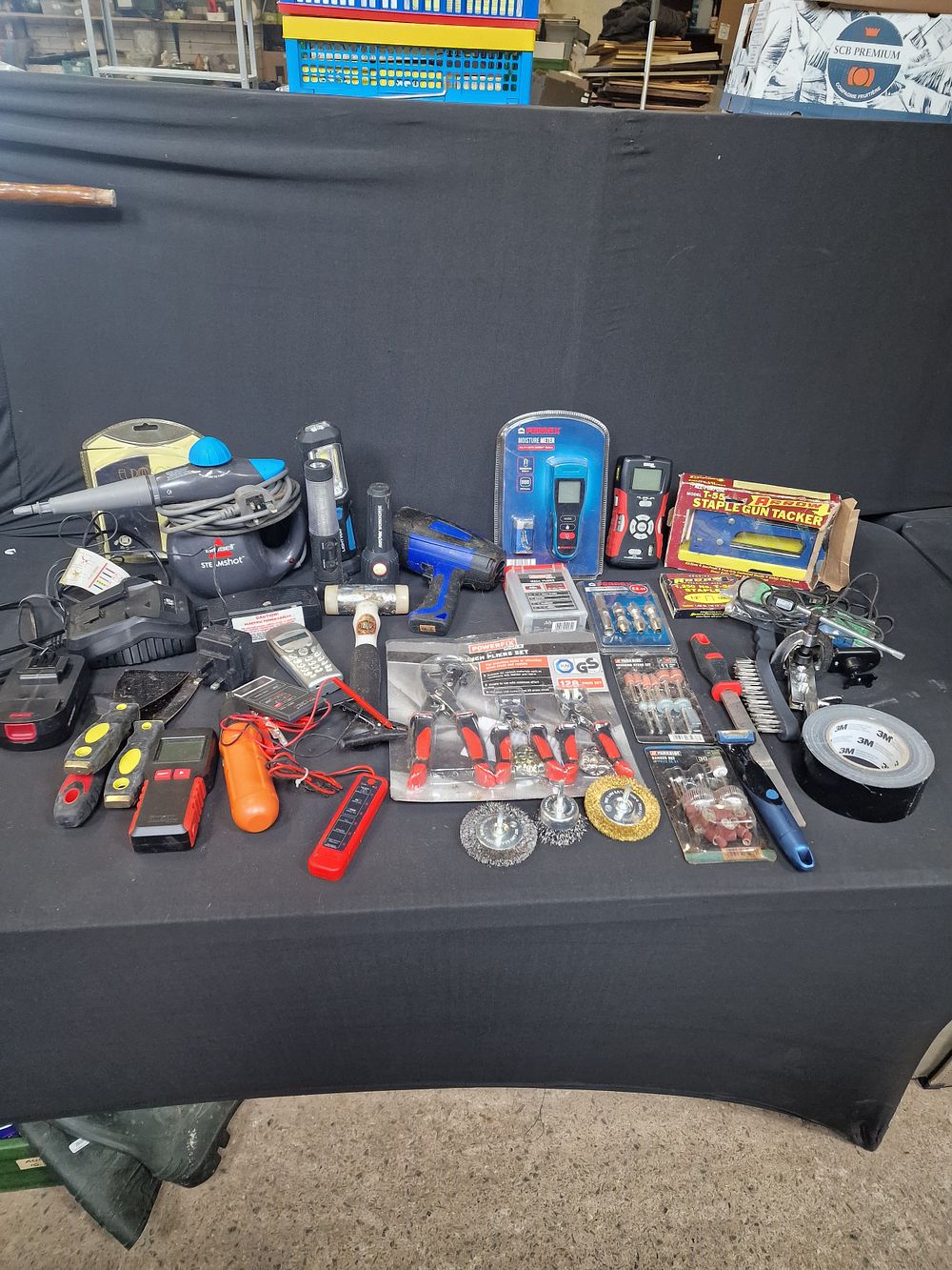 Lot 111: Mixed Selection of Hand Tools and Power Tool...