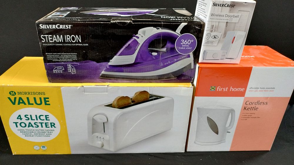 Lot 119: Various items including 4 slice toaster, silver crest...