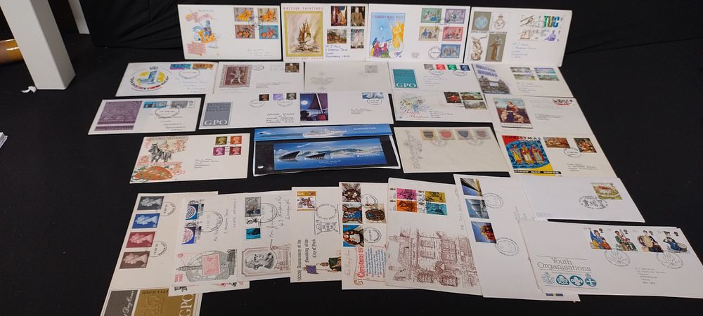 Lot 139: Various first day release stamps from various countries