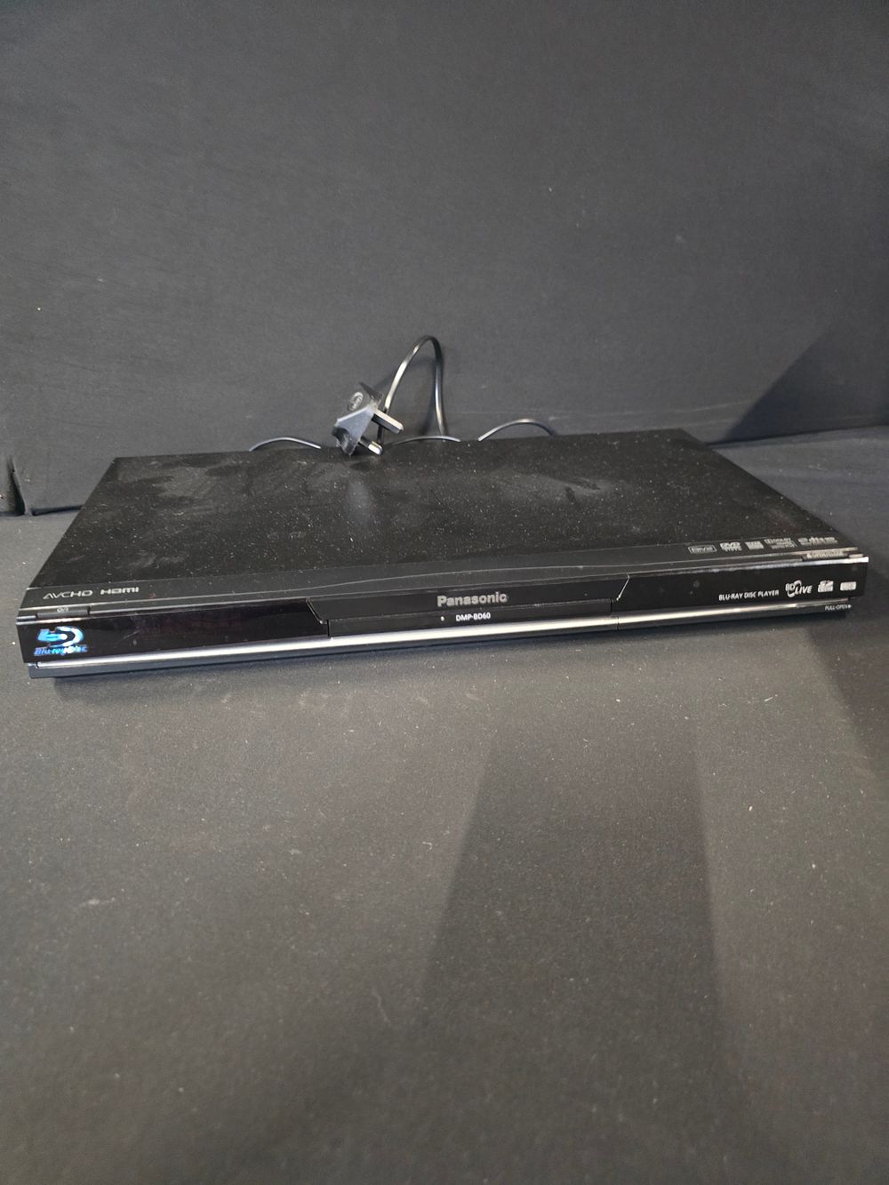 Lot 468: Panasonic DMP-BD60 DVD and blueray player. Tested for...