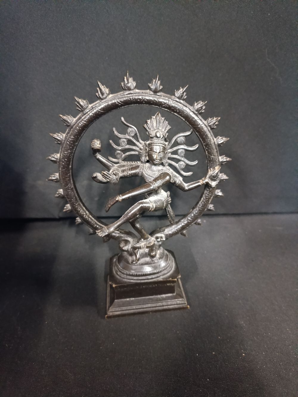 Lot 479: Cast metal deity Shiva figurine