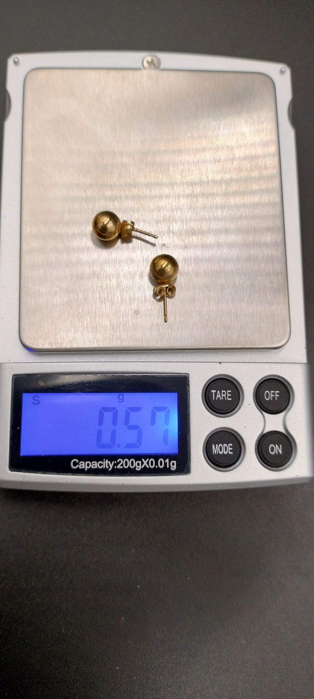 Lot 508: Pair of 9ct gold ball earrings. Weight approx...