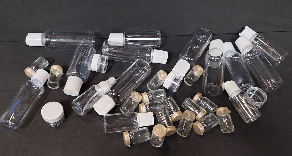 Lot 222: 32 x Storage bottles and jars ideal for...