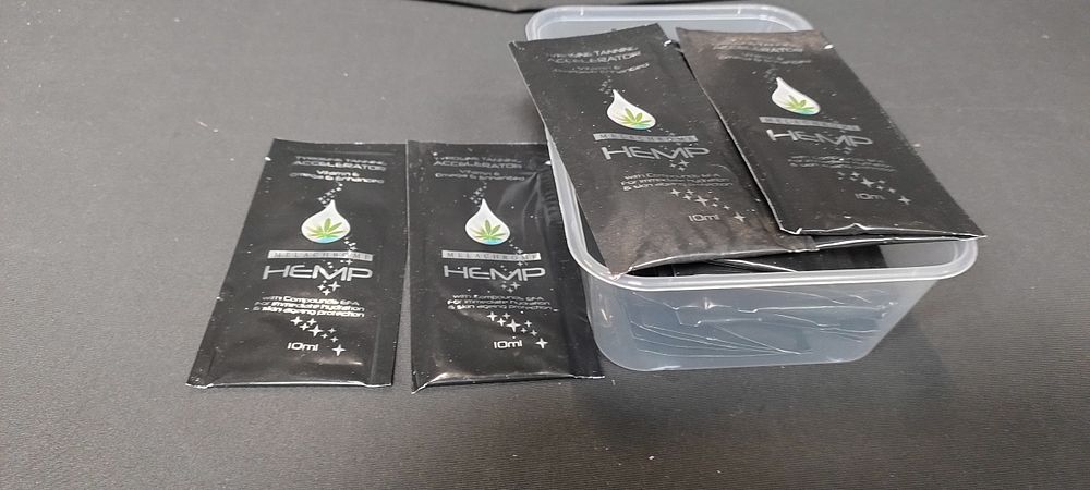Lot 224: Tub of 22 x 10 ml Tyrosine Tanning...