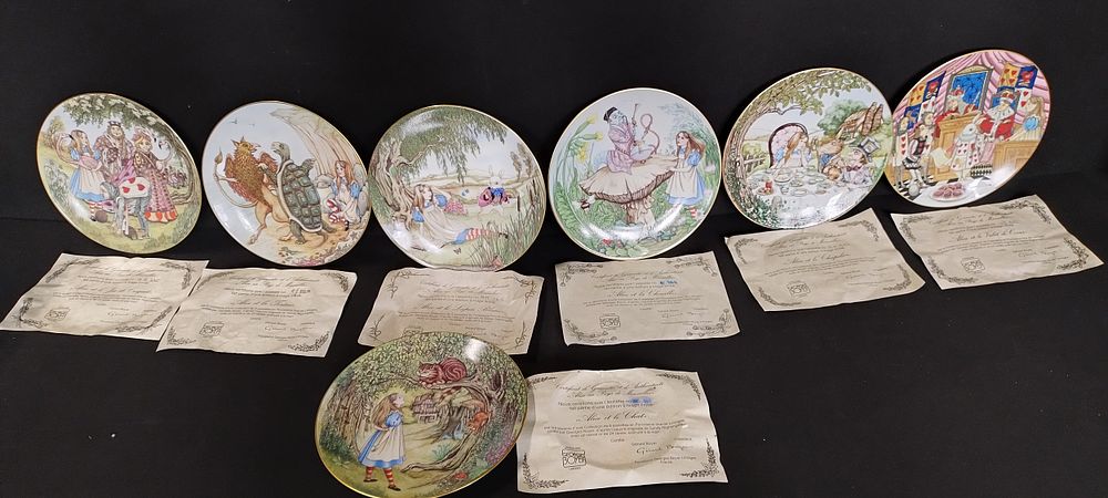 Lot 107: 7 x limoges porcelain Alice in wonderland collectors...