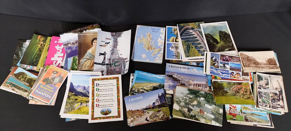 Lot 109: Collection of various vintage postcards from various UK...