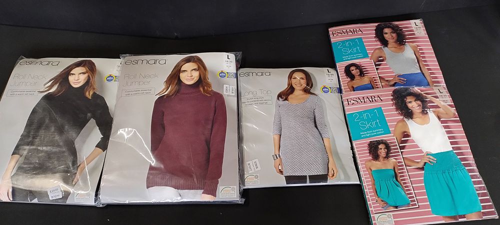 Lot 140: Ladies long sleeve tops size L purple, black.a...