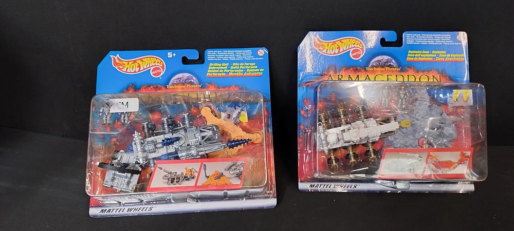 Lot 231: 2 x Hot wheels Armageddon Drilling unit and...