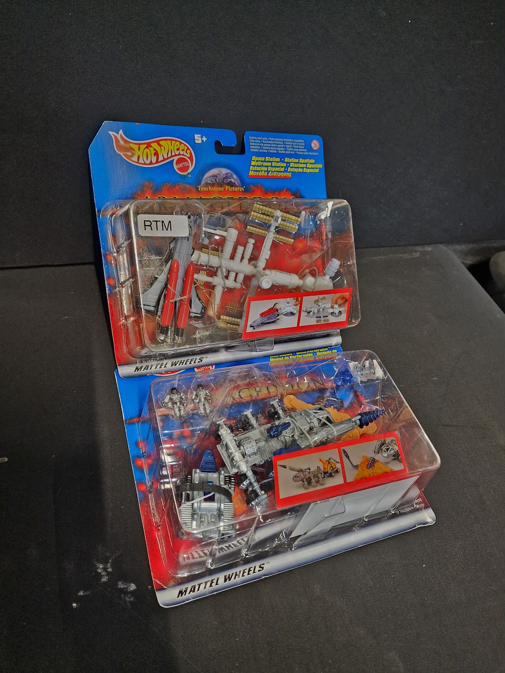 Lot 331: Vintage Hot Wheels Armageddon Drilling Unit and Space...