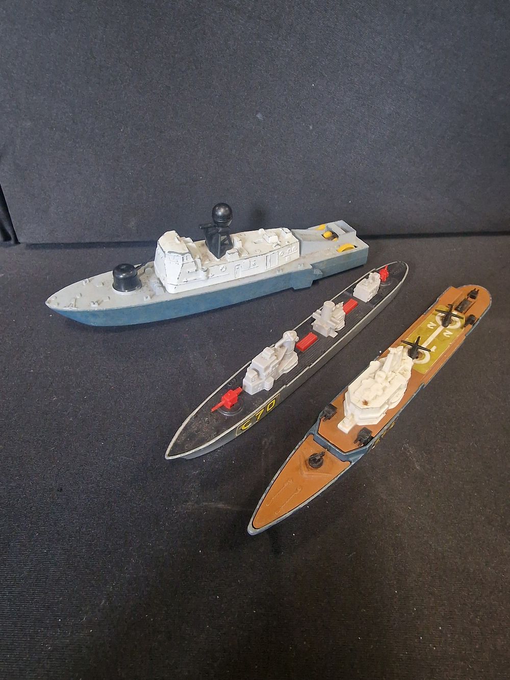 Lot 365: Selection of Vintage Matchbox Sea Kings Toy Boats.