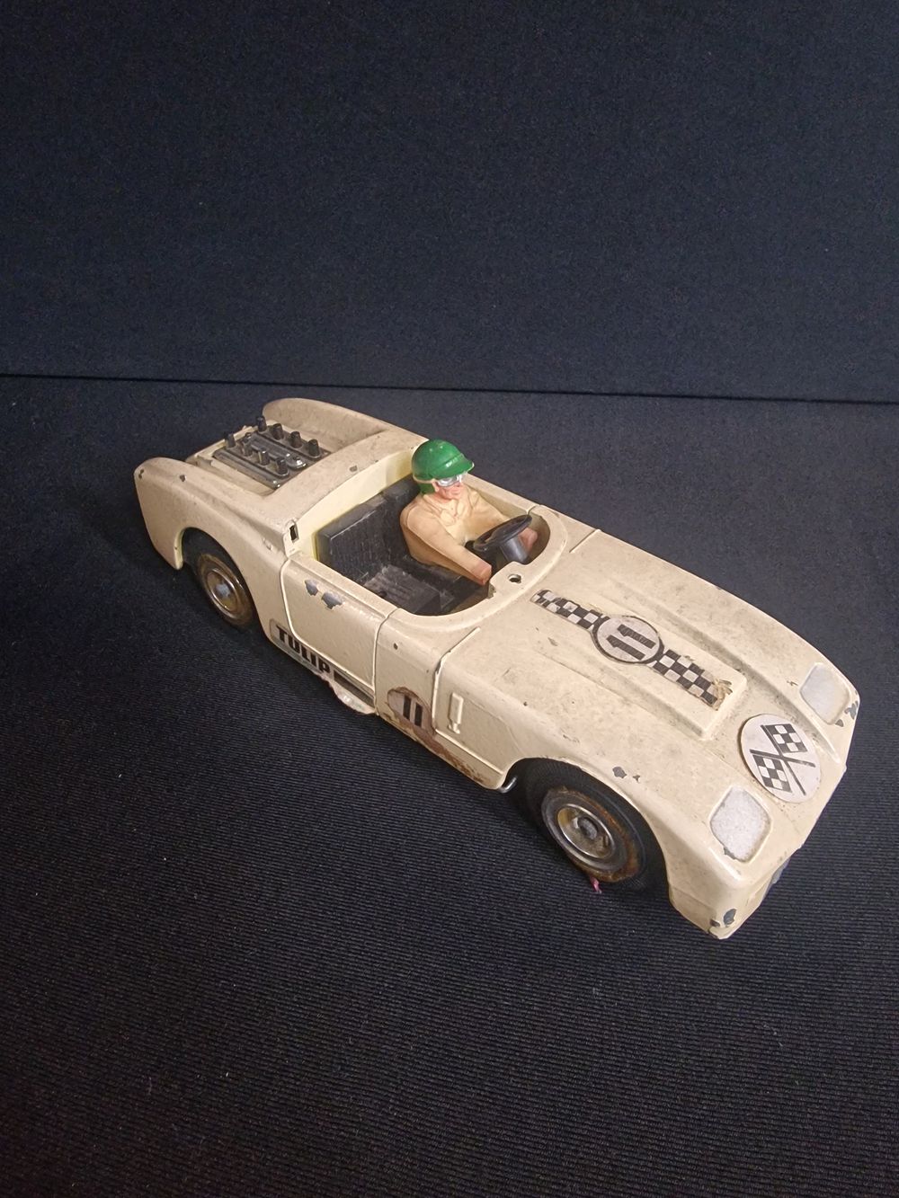 Lot 376: TRIANG Vintage Tulip 11 Sports Car 1950-60’s Play...