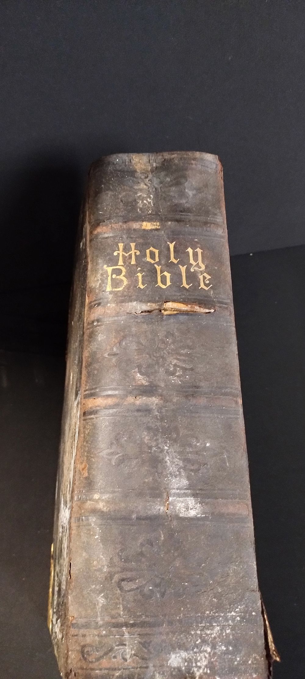 Lot 403: 1800's holy Bible Jamieson, black etched covers.and Gold...