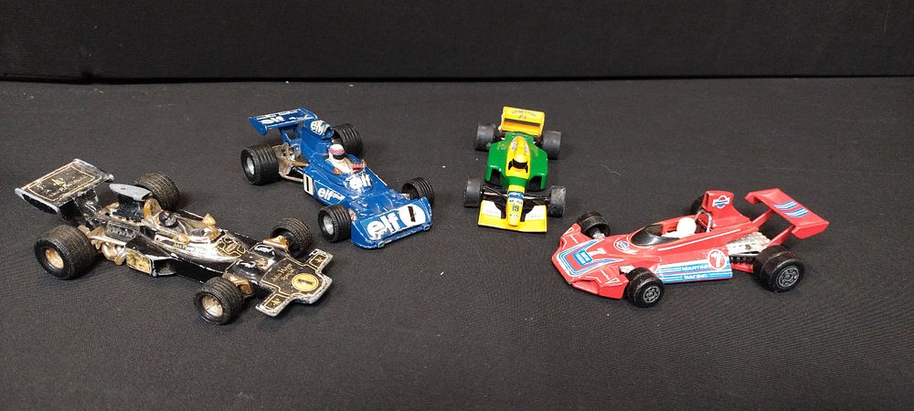 Lot 38: Vintage diecast Racing cars by Corgi, Matchbox. Featuring...
