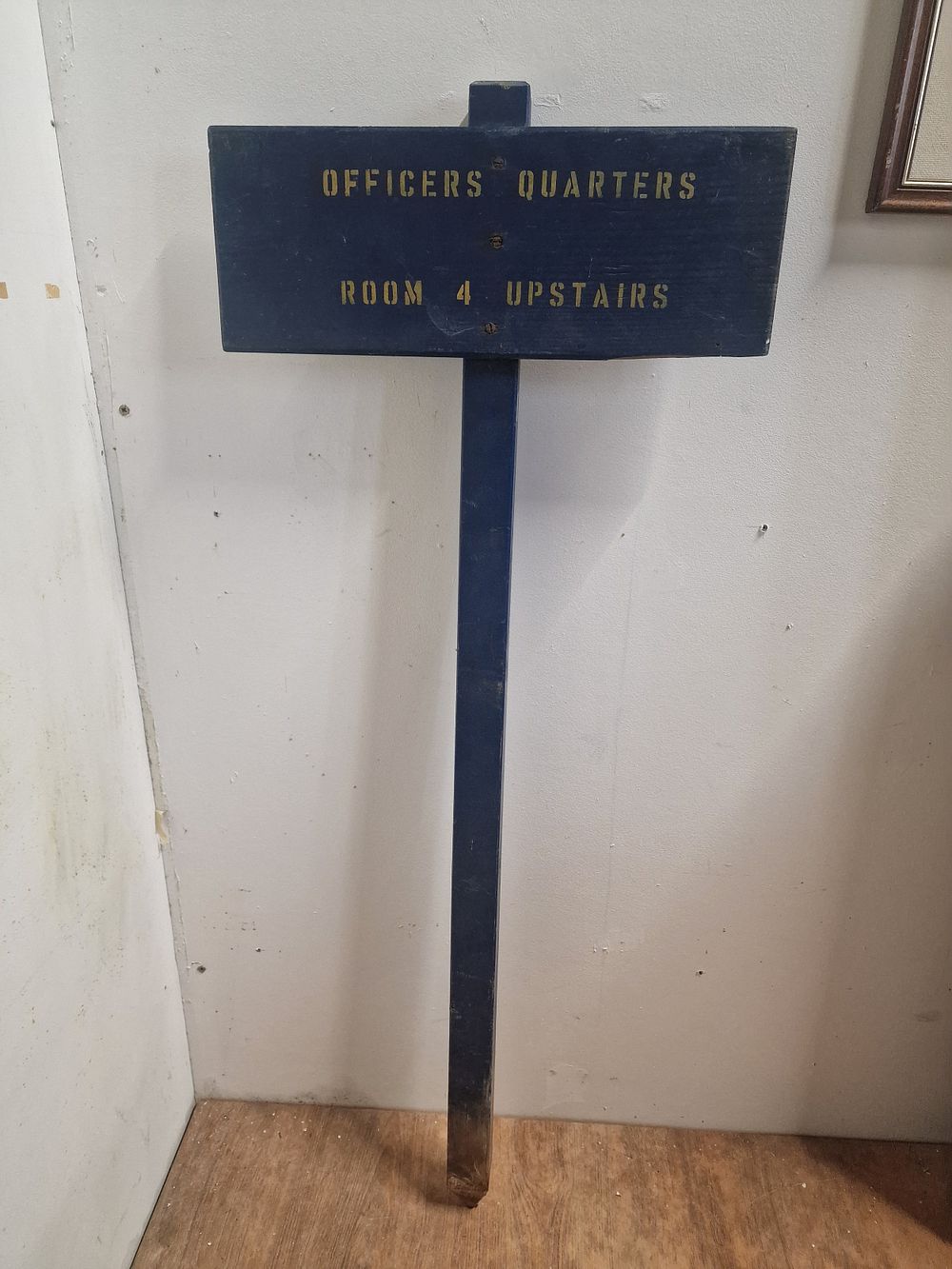 Lot 66: Vintage Military Base Wooden Sign 'Officer’s Quarters Room...
