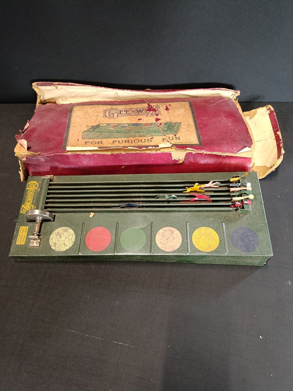 Lot 71: Vintage GEE-WIZ Dinkie Model Tin Plate Horse Racing...
