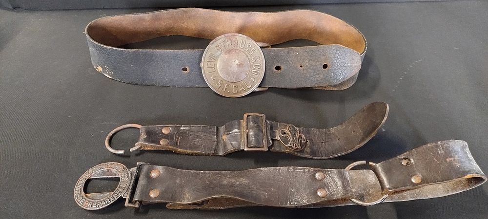 Lot 107: Vintage leather Levi Strauss belt, and a vintage...