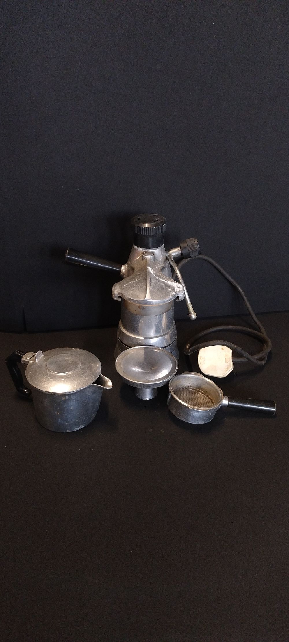 Lot 130: Vintage Salton Ltd 1960's Aluminium coffee machine.