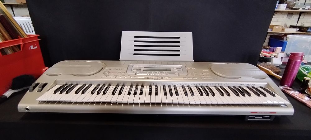 Lot 131: Casio WK -3800 keyboard with usb, SD card...