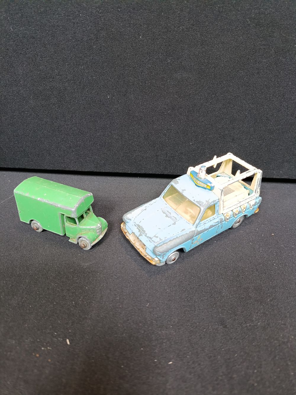 Lot 172: Rare Lesney Matchbox Green Bedford removals van along...