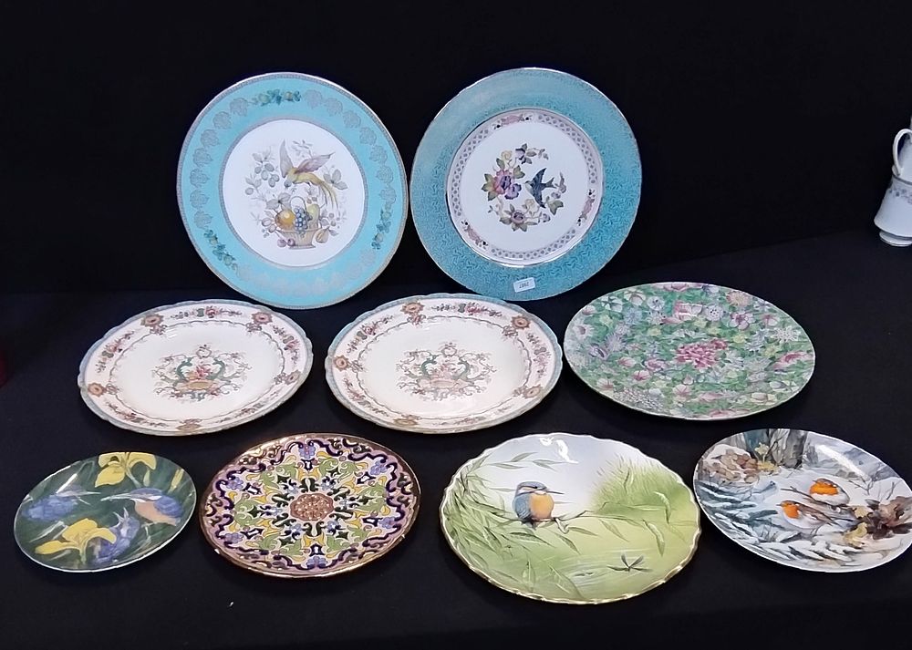 Lot 350: 9 x decorative plates including Aynsley, Royal Cauldon,Spode,...
