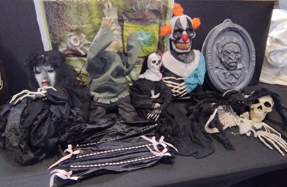 Lot 409: Selection of Halloween decorations including hanging battery operated...