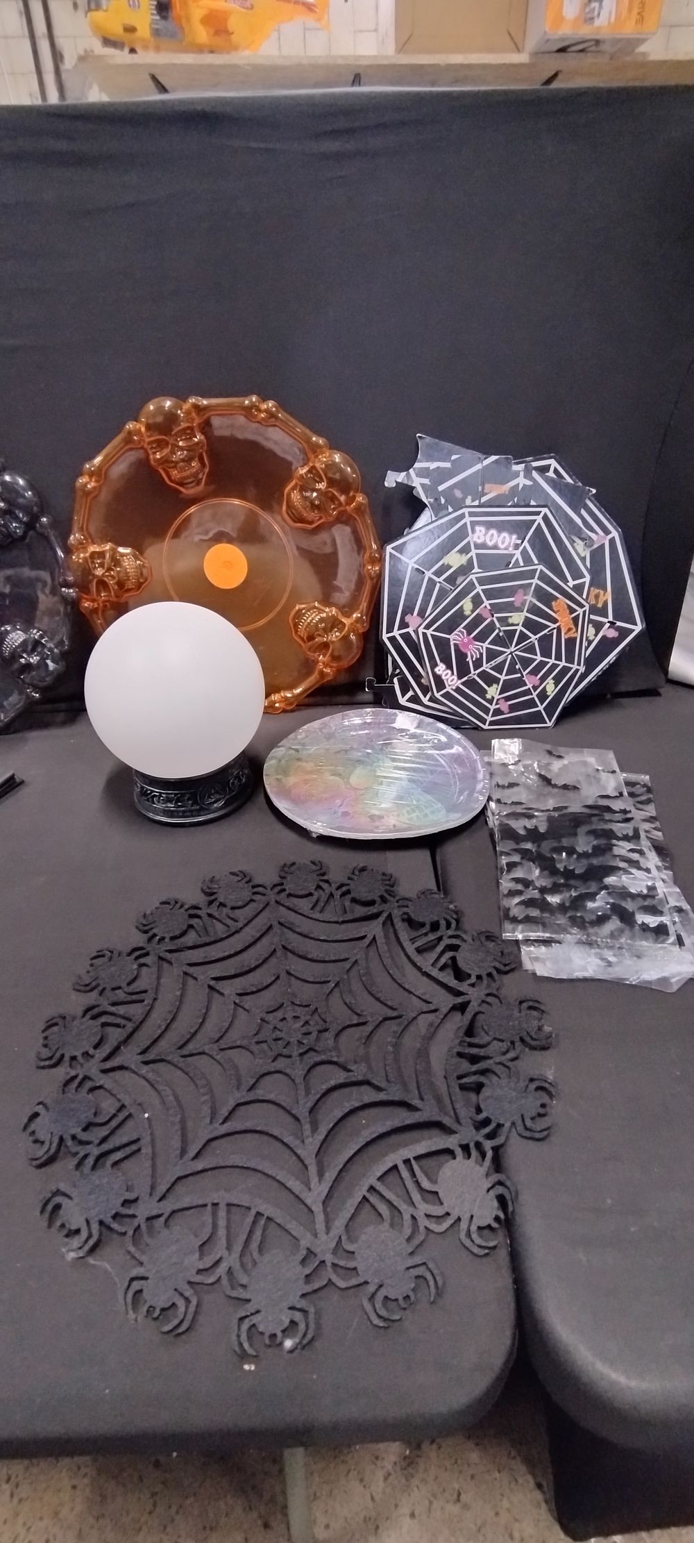 Lot 467: Selection of Halloween table decorations