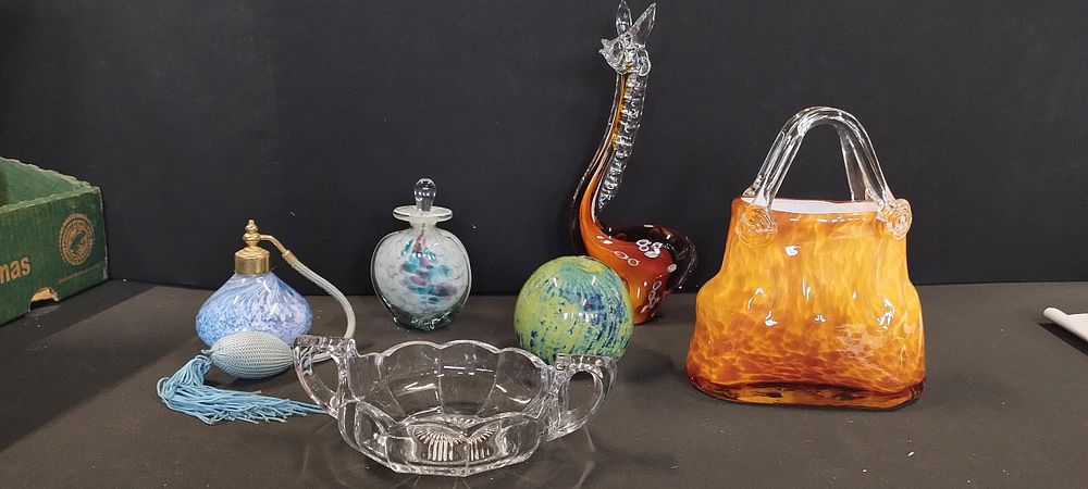 Lot 163: 6 glass items including a Medina perfume bottle,...