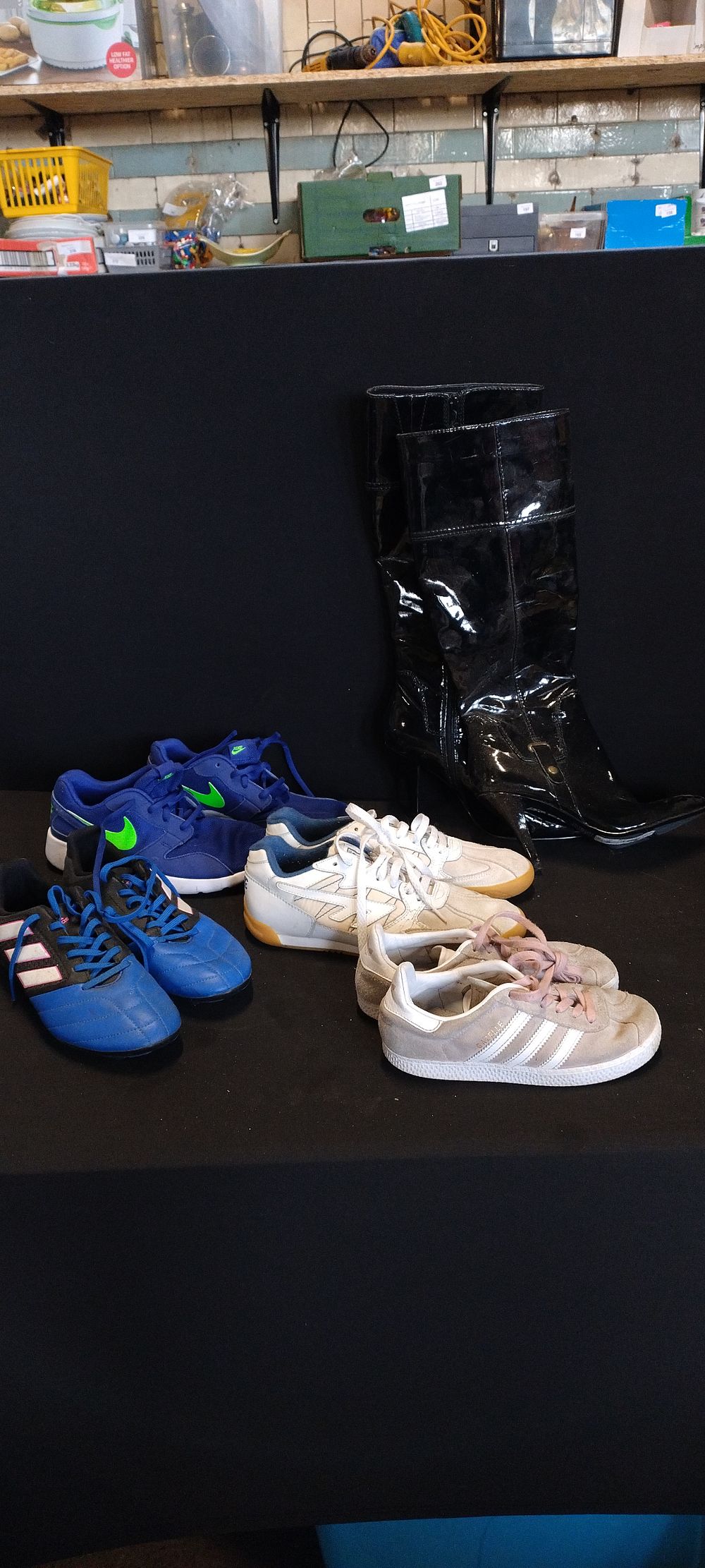 Lot 192: 5 pairs of footwear, pair of football boots...