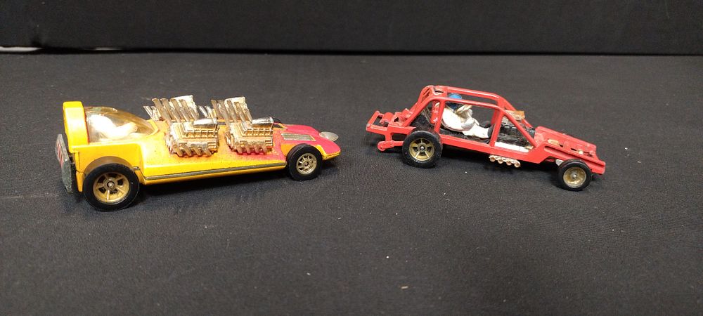 Lot 224: Vintage diecast vehicles Corgi Wizzwheels. Adam z Drag-Star...