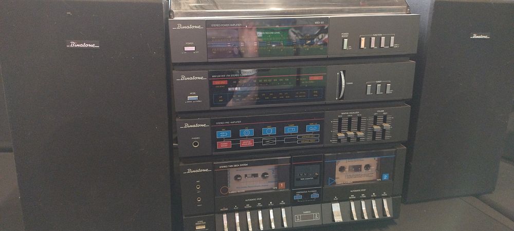Lot 398: Binatone midi 60 stereo system with speakers, Tested...