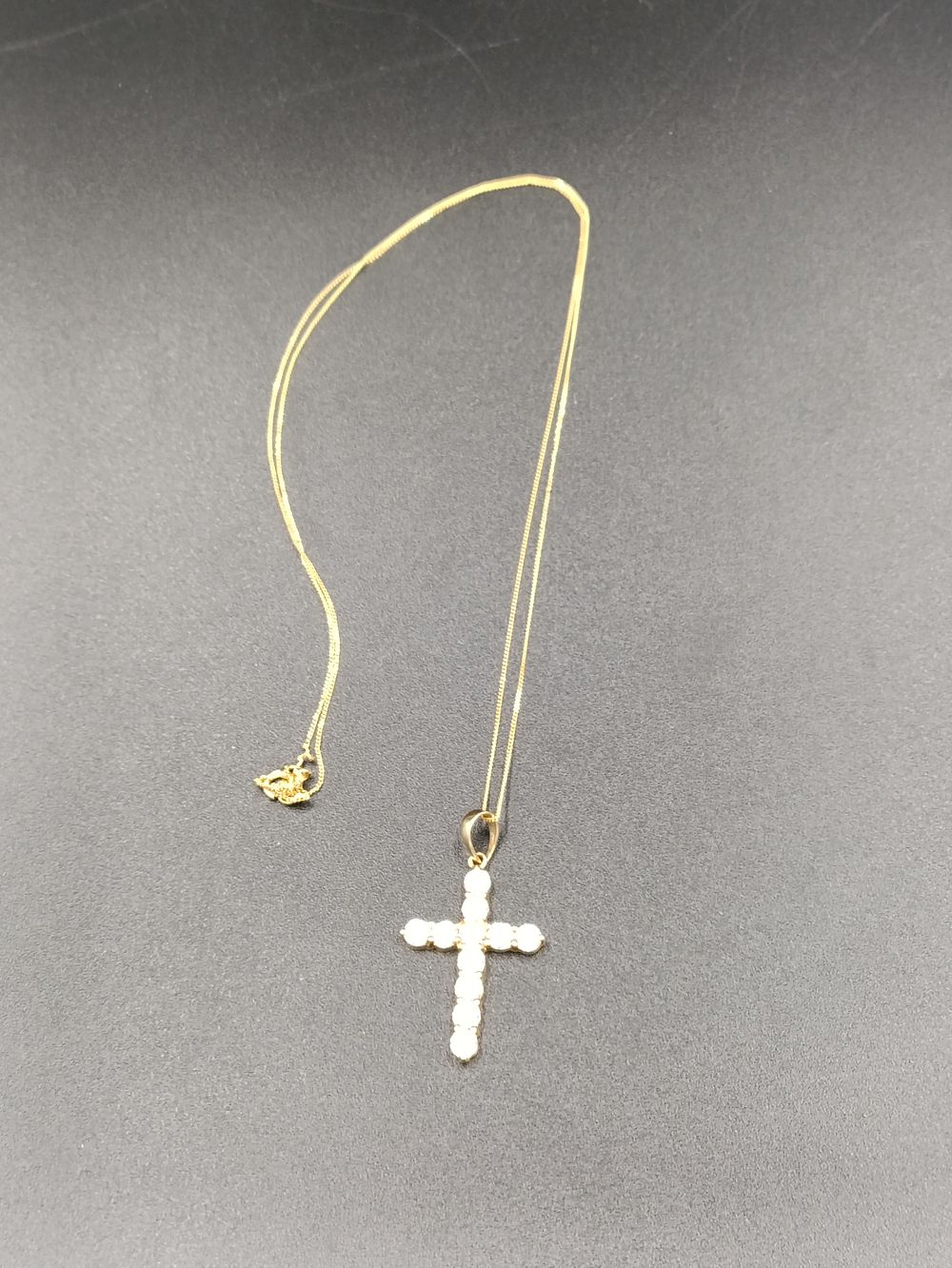 Lot 351: 14ct gold cross pendant necklace, chain length approximately...