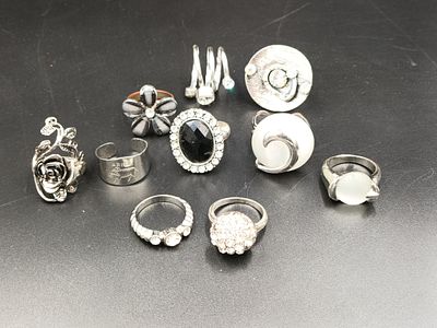 Selection of rings including spiral, floral and cluster designs