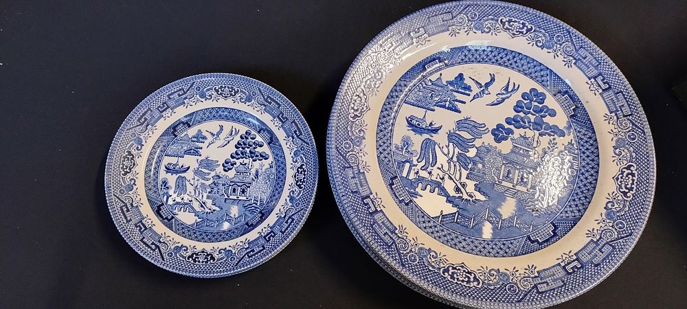 Lot 197: Blue and white pattern plates, saucers,cups,side plates and...