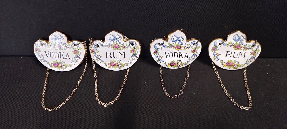 Lot 217: 4 x Crown Staffordshire, hand painted,20th century porcelain...