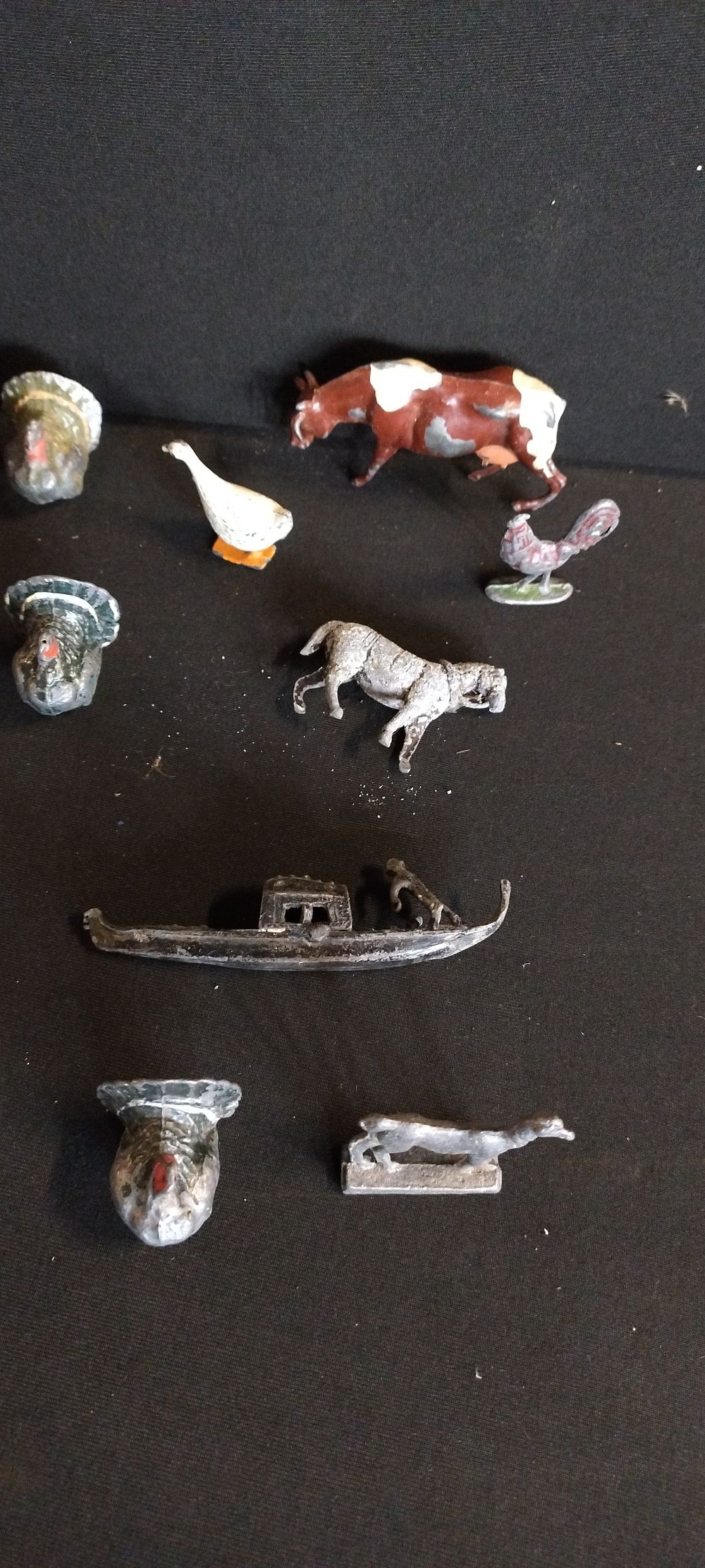 Lot 263: Various vintage metal animals and figures from 40's50's