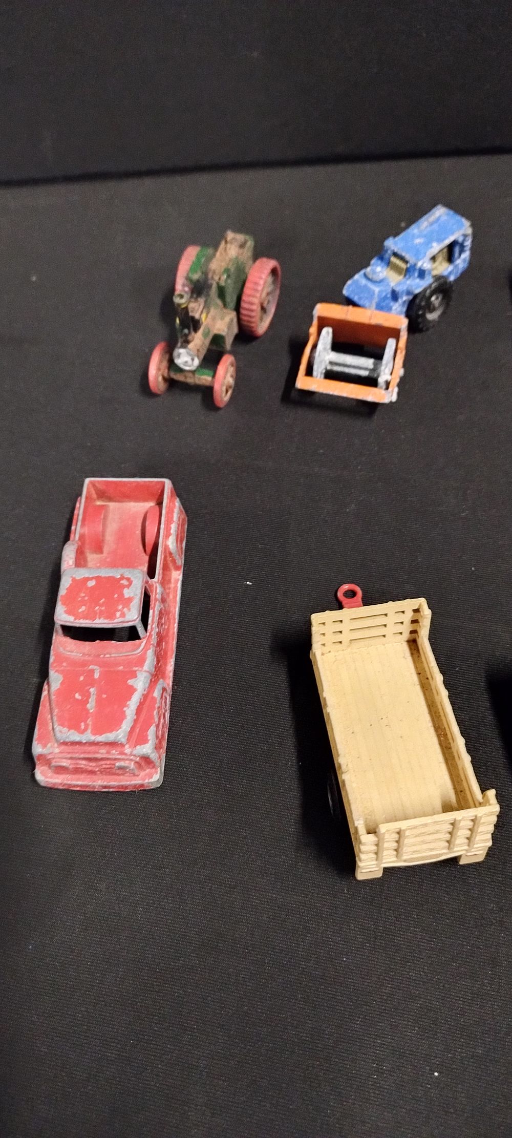 Lot 295: Vintage diecast vehicles Matchbox, Corgi, and other makes