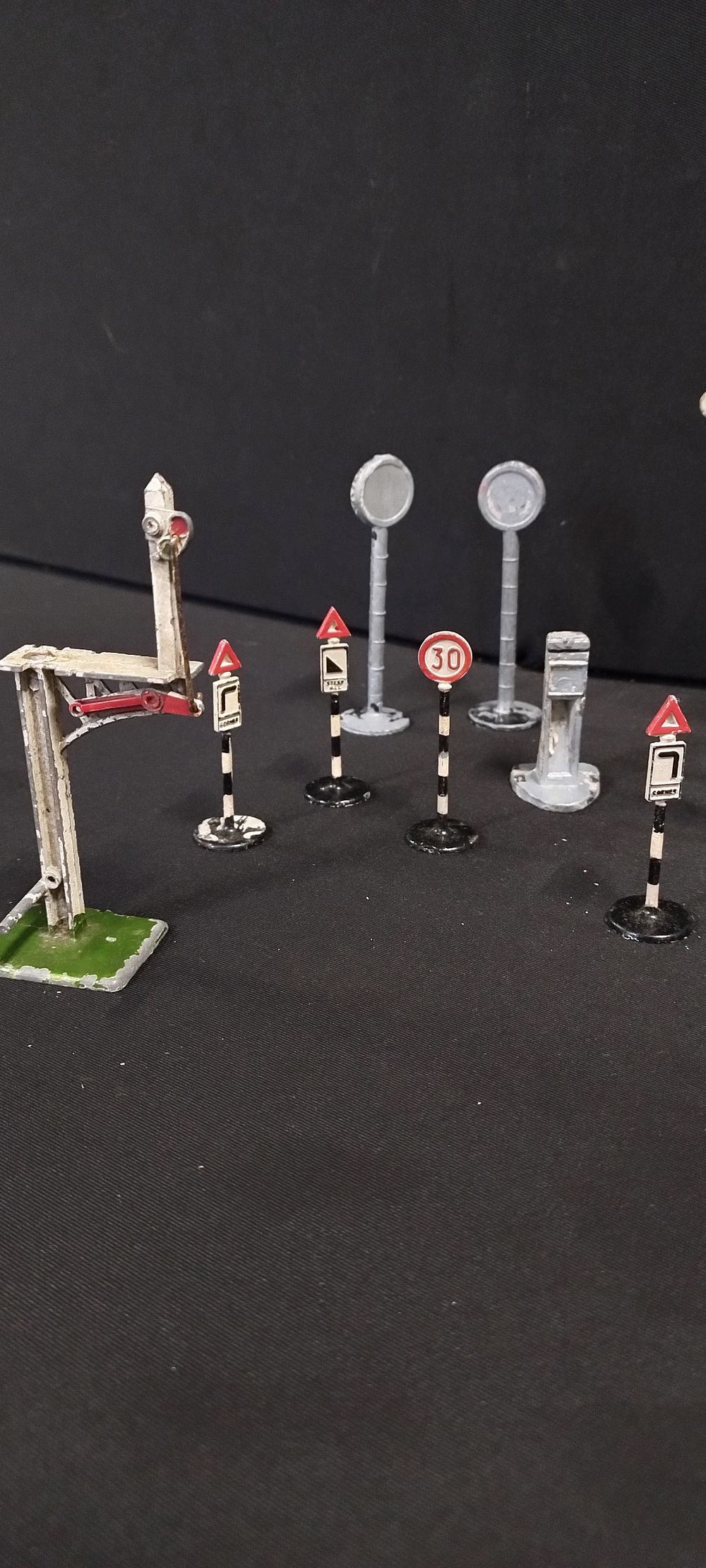 Lot 296: Vintage Dinky diecast signpost, railway signage and other...