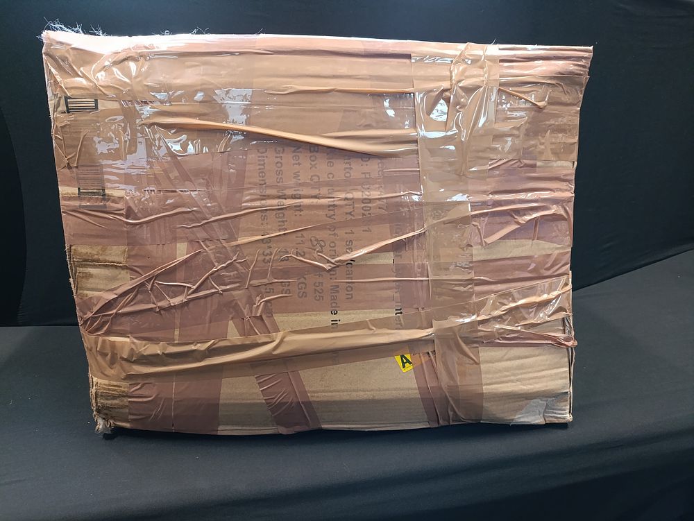Lot 331: Large vendor mystery box